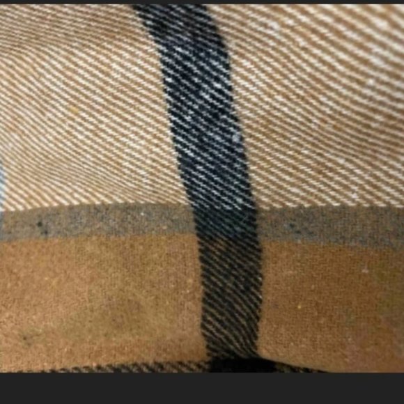 Plaid Pocket Patched Overcoat Shacket - Picture 9 of 9